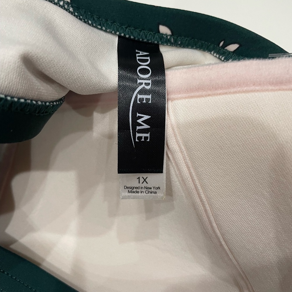 Adore Me NWT floral bikini top - Picture 9 of 13